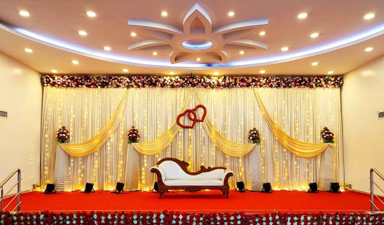 Dining hall at Surabhi Palace